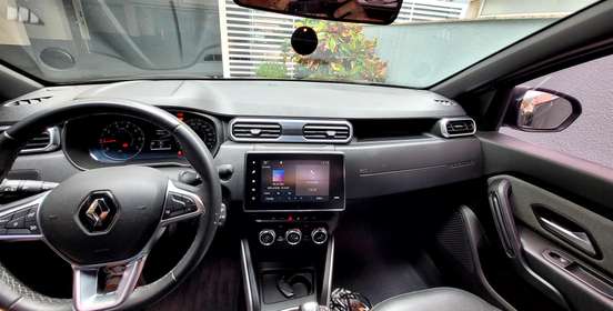 RENAULT-DUSTER-2021