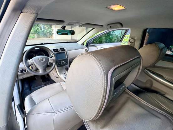 TOYOTA-COROLLA-1.8 XEI 16V FLEX 4P AUTOMÁTICO TOYOTA-COROLLA-2009