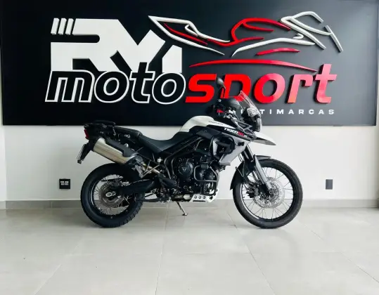 TRIUMPH TIGER 800 XCX 