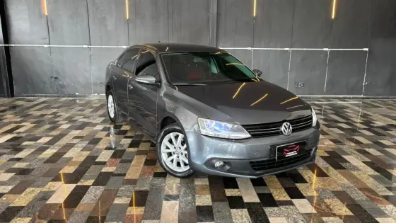 VOLKSWAGEN JETTA 2.0 COMFORTLINE FLEX 4P TIPTRONIC