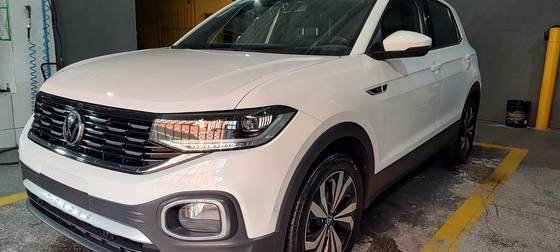 VOLKSWAGEN T-CROSS 1.4 250 TSI TOTAL FLEX HIGHLINE AUTOMÁTICO