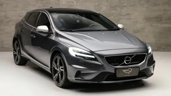 VOLVO V40 2.0 T5 R-DESIGN GASOLINA 4P AUTOMÁTICO