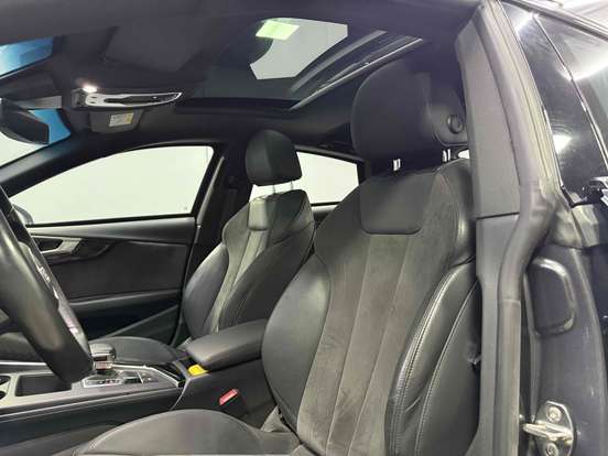 AUDI-A5-2020
