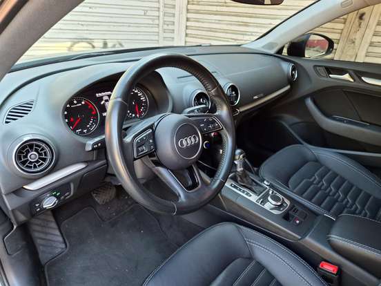 AUDI-A3-1.4 TFSI SEDAN ATTRACTION 16V FLEX 4P TIPTRONIC AUDI-A3-2018