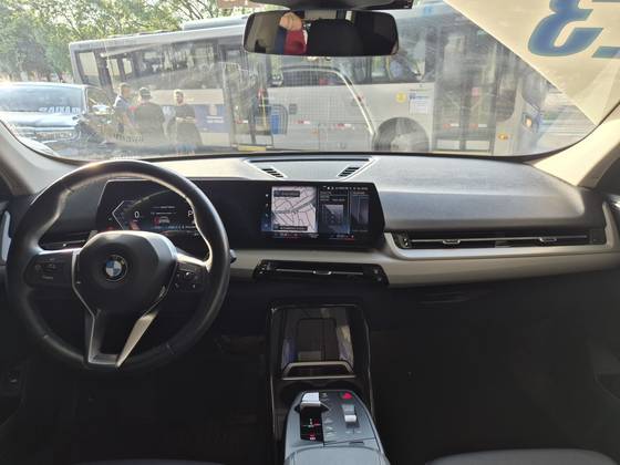 /en/city/cate-car-used-car/bmw-x1-2023-1-5-12v-turbo-gasoline-sdrive18i-gp-steptronic-44070913839268864/-13