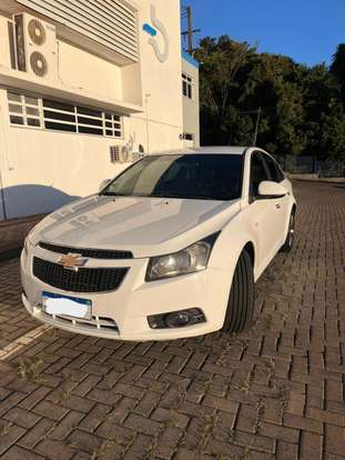 CHEVROLET-CRUZE-2013