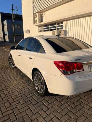 CHEVROLET-CRUZE-2013