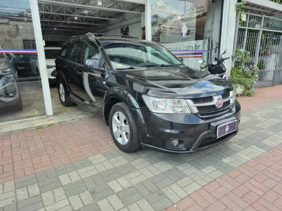 FIAT FREEMONT 2.4 PRECISION 16V GASOLINA 4P AUTOMÁTICO