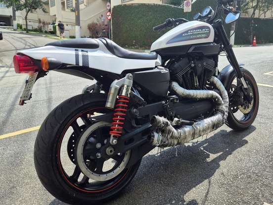 HARLEY-DAVIDSON-SPORTSTER 1200 CUSTOM-2012