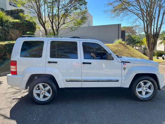 JEEP-CHEROKEE-3.7 LIMITED 4X4 V6 12V GASOLINA 4P AUTOMÁTICO JEEP-CHEROKEE-2012
