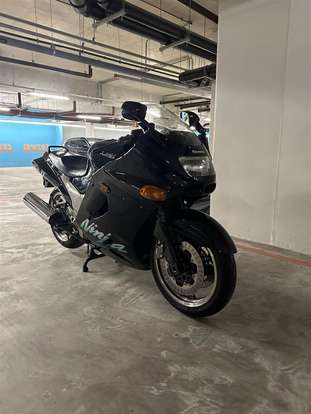 KAWASAKI-NINJA ZX-11 KAWASAKI-NINJA ZX-11-1995