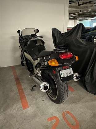 KAWASAKI-NINJA ZX-11-1995