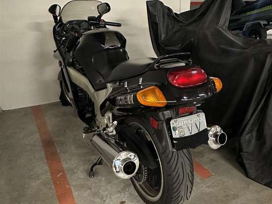 KAWASAKI-NINJA ZX-11 KAWASAKI-NINJA ZX-11-1995