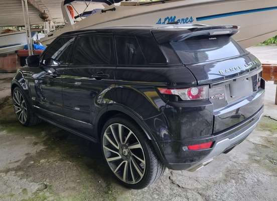 LAND ROVER-RANGE ROVER EVOQUE-2.0 DYNAMIC 4WD 16V GASOLINA 4P AUTOMÁTICO LAND ROVER-RANGE ROVER EVOQUE-2011