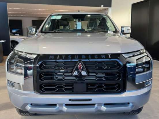 MITSUBISHI-TRITON-2.4 BITURBO DIESEL CD HPE 4X4 AUTOMÁTICO MITSUBISHI-TRITON-2026