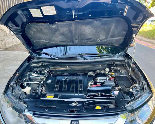 MITSUBISHI-OUTLANDER-2.2 4X4 16V DIESEL 4P AUTOMÁTICO MITSUBISHI-OUTLANDER-2015