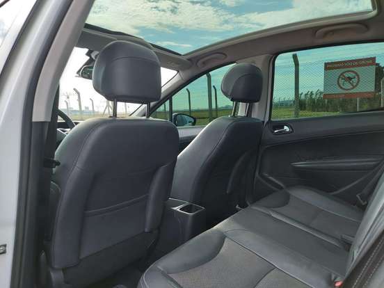PEUGEOT-308-2.0 ALLURE 16V FLEX 4P AUTOMÁTICO PEUGEOT-308-2015