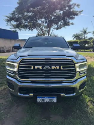 RAM 2500 6.7 I6 TURBO DIESEL LARAMIE CD 4X4 AUTOMÁTICO