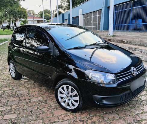 VOLKSWAGEN-FOX-1.0 MI 8V FLEX 2P MANUAL VOLKSWAGEN-FOX-2010
