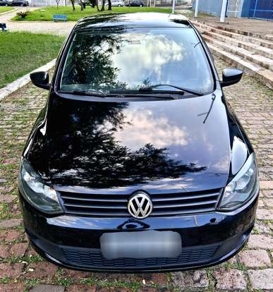 VOLKSWAGEN-FOX-2010