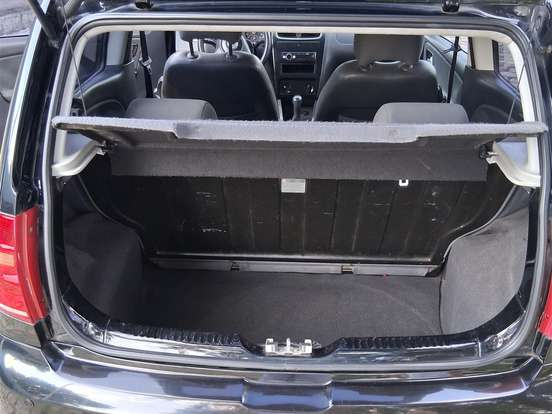 VOLKSWAGEN-FOX-1.0 MI 8V FLEX 2P MANUAL VOLKSWAGEN-FOX-2010