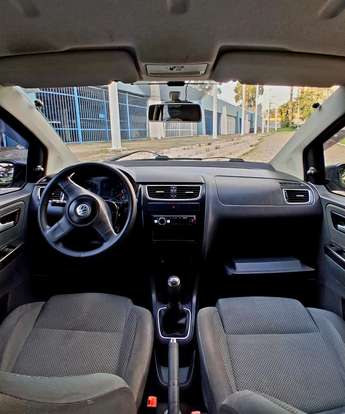 VOLKSWAGEN-FOX-1.0 MI 8V FLEX 2P MANUAL VOLKSWAGEN-FOX-2010