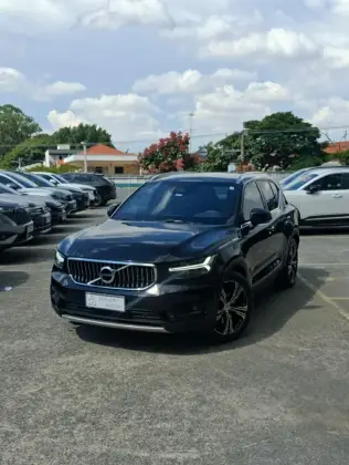 VOLVO XC40 1.5 T5 RECHARGE INSCRIPTION GEARTRONIC