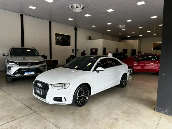 AUDI A3 2.0 TFSI SEDAN AMBITION 16V GASOLINA 4P S-TRONIC