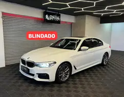 BMW 530e 2.0 16V TWINPOWER HÍBRIDO M SPORT AUTOMÁTICO BMW 530e 2.0 16V TWINPOWER HÍBRIDO M SPORT AUTOMÁTICO