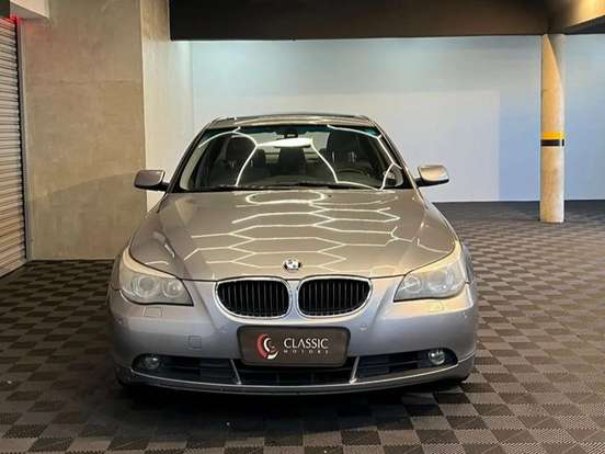 BMW-530i-3.0 SEDAN 24V GASOLINA 4P AUTOMÁTICO BMW-530i-2003