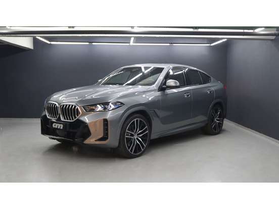 BMW-X6-2023