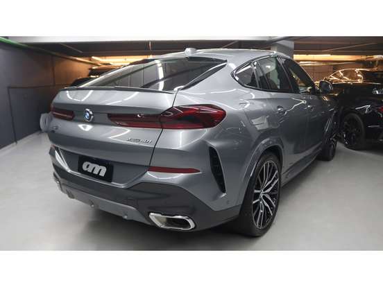 BMW-X6-3.0 TWINPOWER GASOLINA XDRIVE40I M SPORT AUTOMÁTICO BMW-X6-2023