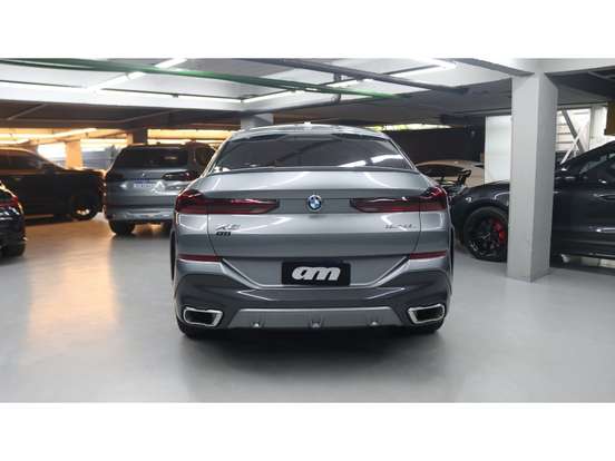 BMW-X6-3.0 TWINPOWER GASOLINA XDRIVE40I M SPORT AUTOMÁTICO BMW-X6-2023