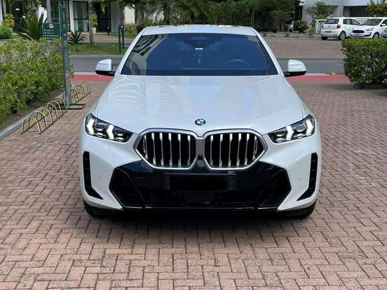 BMW-X6-3.0 TWINPOWER GASOLINA XDRIVE40I M SPORT AUTOMÁTICO BMW-X6-2024