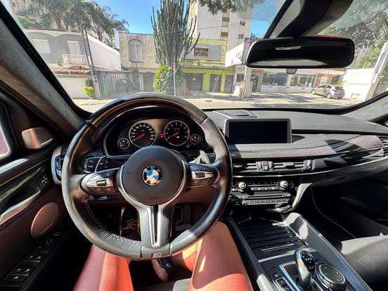 BMW-X6-4.4 M 4X4 COUPÉ V8 32V BI-TURBO GASOLINA 4P AUTOMÁTICO BMW-X6-2016