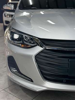 CHEVROLET-ONIX-2022