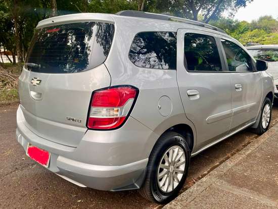 CHEVROLET-SPIN-2013