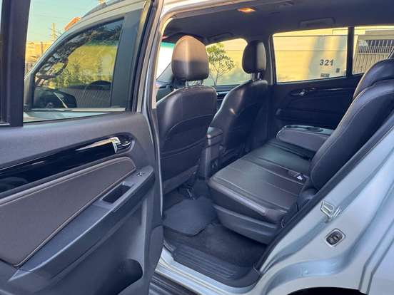 CHEVROLET-TRAILBLAZER-2019
