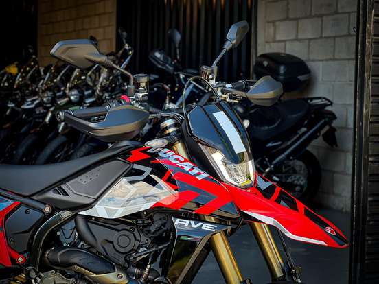 DUCATI-HYPERMOTARD 698 MONO DUCATI-HYPERMOTARD 698 MONO-2024