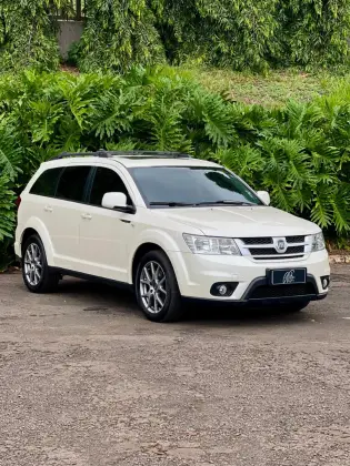FIAT FREEMONT 2.4 PRECISION 16V GASOLINA 4P AUTOMÁTICO
