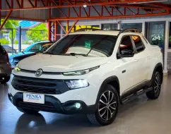 FIAT TORO 2.0 16V TURBO DIESEL ULTRA 4WD AT9 FIAT TORO 2.0 16V TURBO DIESEL ULTRA 4WD AT9