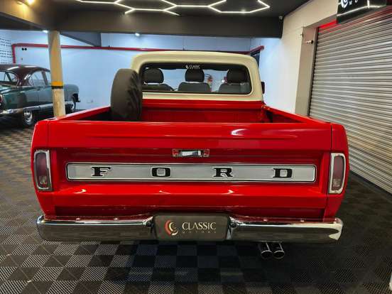 FORD-F-100-1985