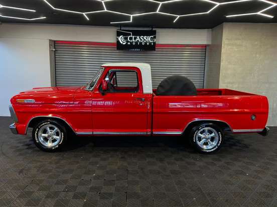 FORD-F-100-1985