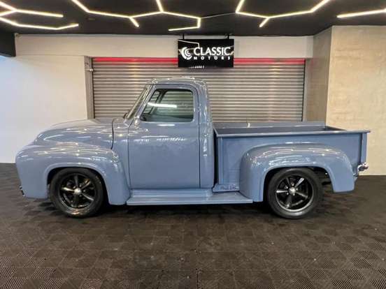 FORD-F-100-1956