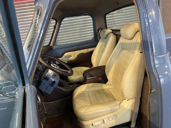 FORD-F-100-1956