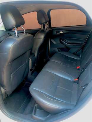 FORD-FOCUS-2015
