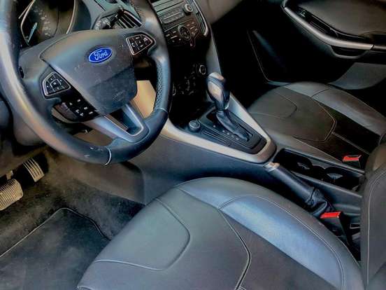 FORD-FOCUS-2.0 SE PLUS 16V FLEX 4P POWERSHIFT FORD-FOCUS-2015