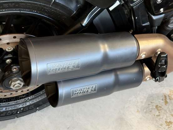 HARLEY-DAVIDSON-SOFTAIL FAT BOB 107-2018