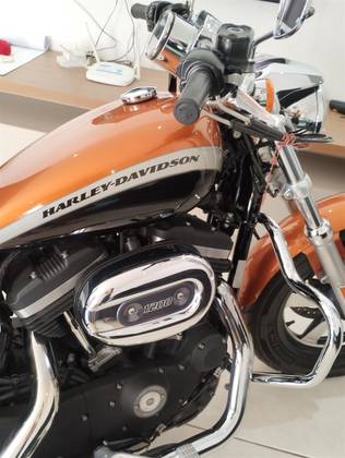 HARLEY-DAVIDSON SPORTSTER 1200 CUSTOM CA LIMITED 