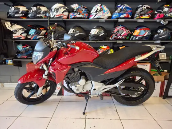 HONDA CB 300R 